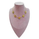 Collier Cinq Fleurs Dorées